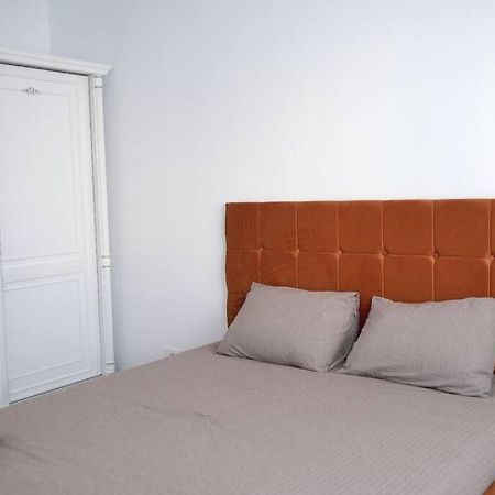 Eliza'S Apartment By Oasis Homes Oradea Exteriér fotografie
