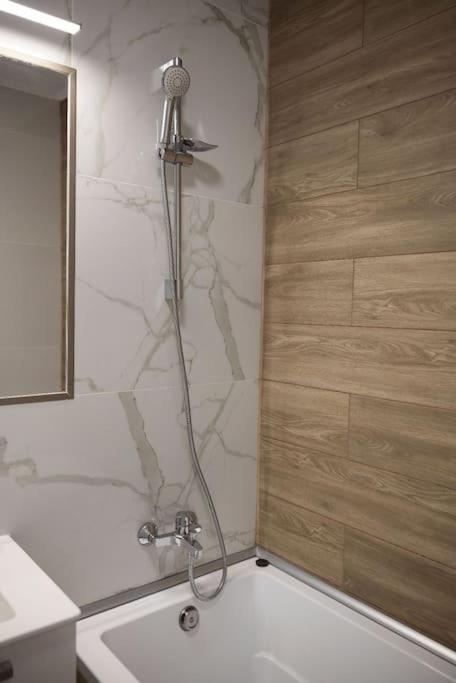 Eliza'S Apartment By Oasis Homes Oradea Exteriér fotografie